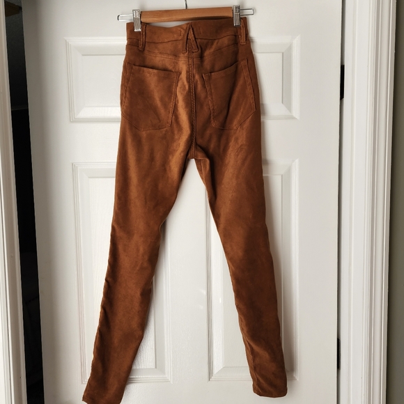 Good American Good waist faux suede pants - Picture 8 of 10